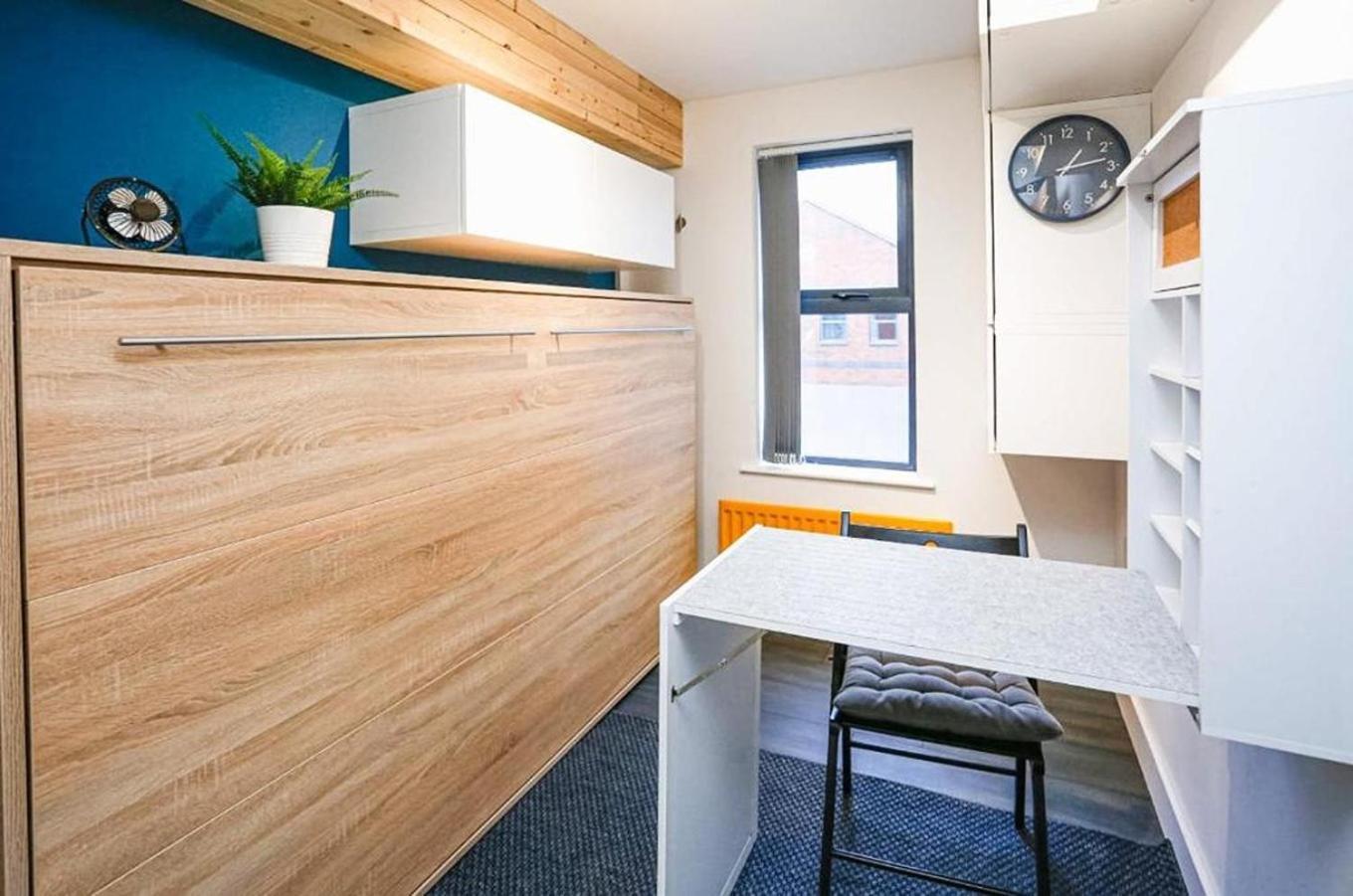 Funky City Apartment - Secure Parking - Wifi - Sleeps 6 - No Parties Μπέλφαστ Εξωτερικό φωτογραφία